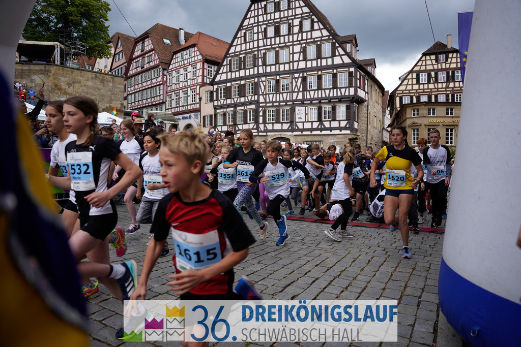 Stadtwerke Schüler und Jugendlauf 1,7km | 3koenigslauf 2022 Stadtwerke Schüler und Jugenlauf 1,7km - Realisiert mit Pictrs.com