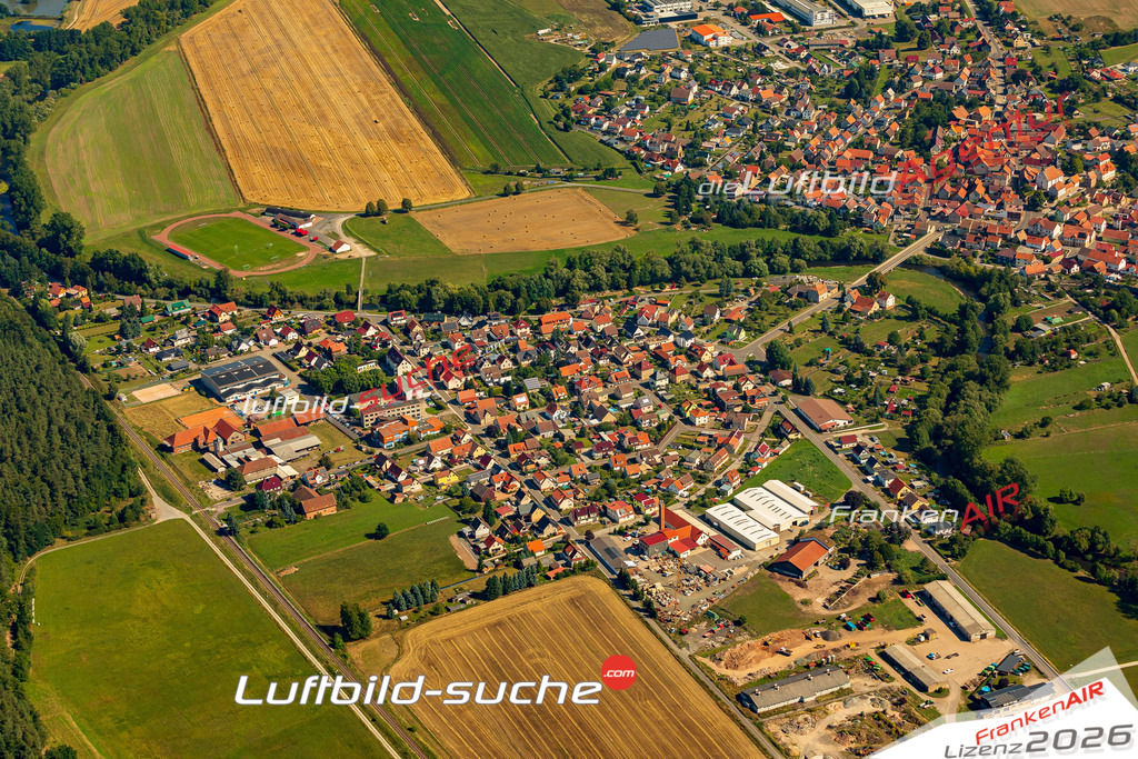 Vs Google Maps Schwallungen - Die Luftaufnahme wurde 2025 vom UL-Flugzeug heraus erstellt ( keine Drohnenaufnahme ) - Hochauflösende Luftaufnahme - für Wandbilder und großformatige Ausdrucke geeignet. Das besondere Geschenk!Hier alle&nbsp;Infos zur Lizenzierung der LuftaufnahmeWir fliegen auch dieses Jahr wieder in Ihre Region um Luftbilder zu erstellen.- Luftbild anfragen
