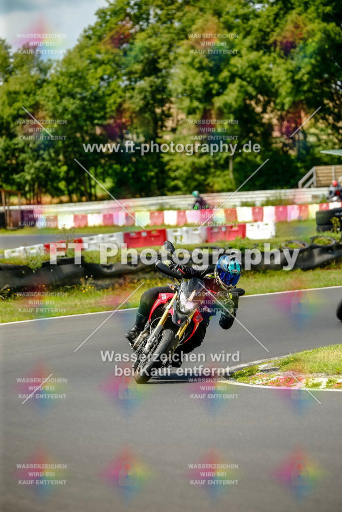VBK-4866 | Hier findet Ihr Bilder von Touristenfahrten auf der Nürburgring Nordschleife oder von anderen Veranstaltungen die ich besucht habe. Viel Spass beim Durch Schauen 