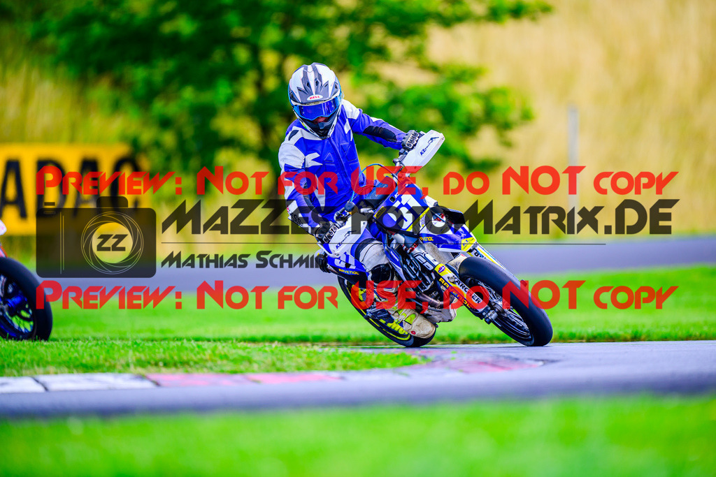 MaZZes_FotoMatrix_240713_6007705_7577 | S3