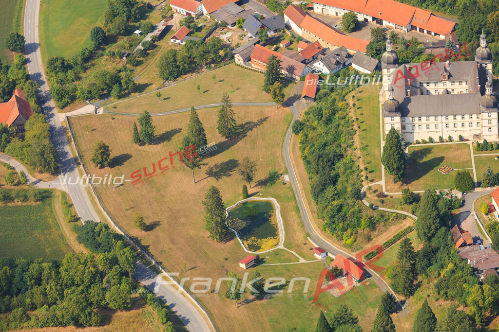 Luftbild von Sternberg  - Luftaufnahme wurde 2016 von https://frankenair.de mittels Flugzeug (keine Drohne) erstellt - die Geschenkidee