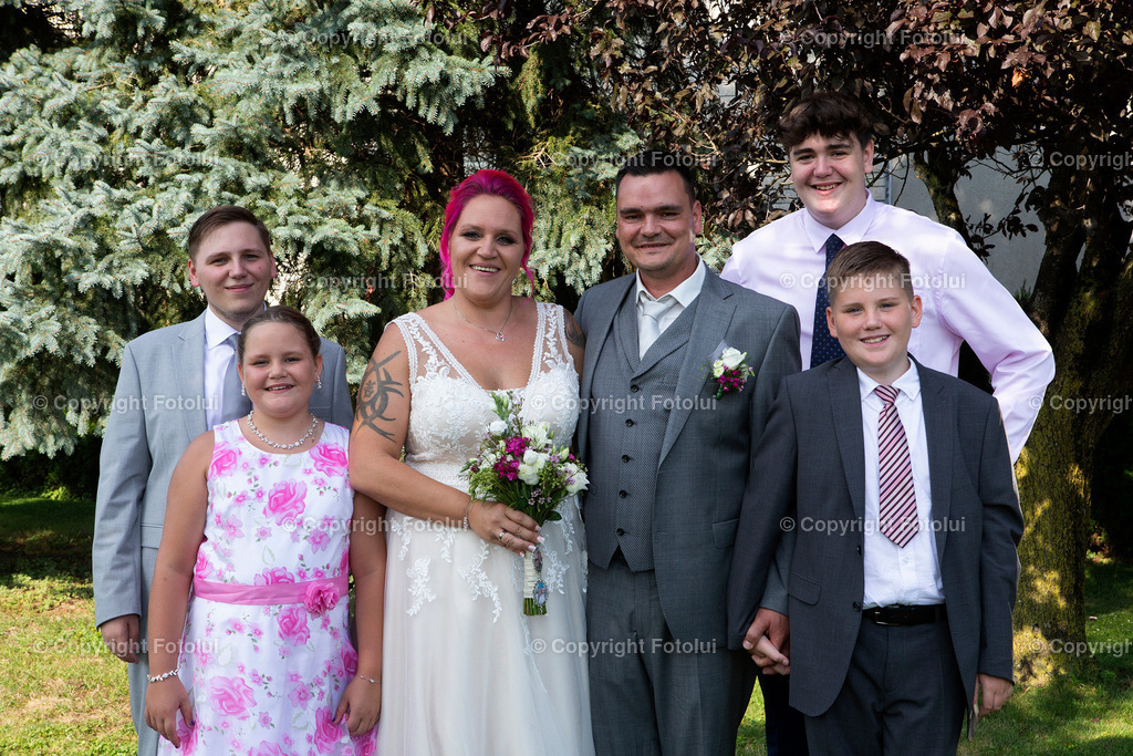 KERSTINFREDYHOCHZEIT_260822_168 | bilder, linz, photo, foto, fussball, sport, fotolui, bundesliga