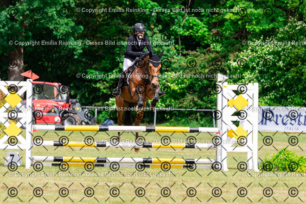 CL5A5581 | Emilia Reinking Fotografie - Realisiert mit Pictrs.com