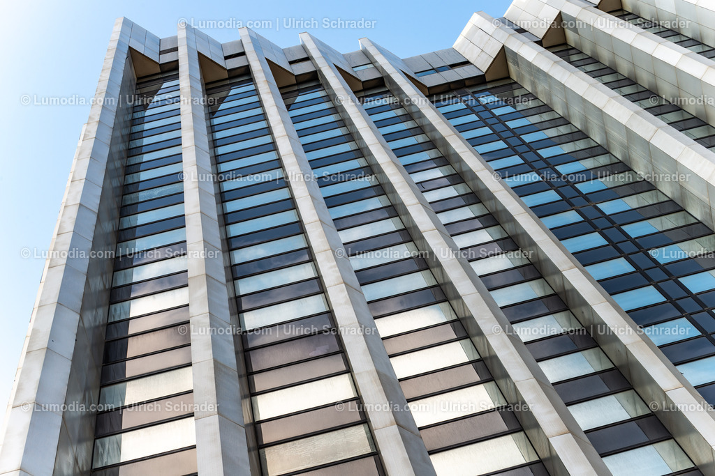 10972-10111 - Moderne Architektur in Tel Aviv | Stockfoto und Bilderpool mit Bildmaterial aus Deutschland, dem Harz, Halberstadt, Quedlinburg, Wernigerode und weltweit. Qualitativ hochwertige und professionelle Fotos anschauen und kaufen. - Realisiert mit Pictrs.com