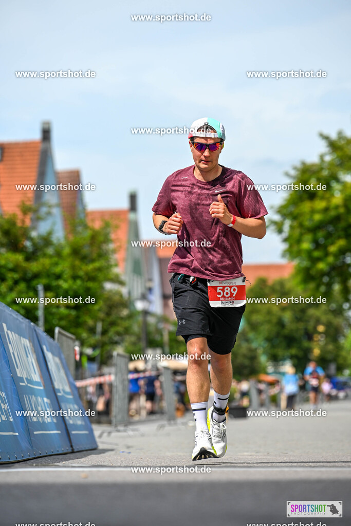 SZI_9325 | Stadttriathlon Erding 2025. #yourpictrs #sportshot_your_pictrs @Sportshotphotography #stadttriathlonerding Copyright: www.sportshot.de