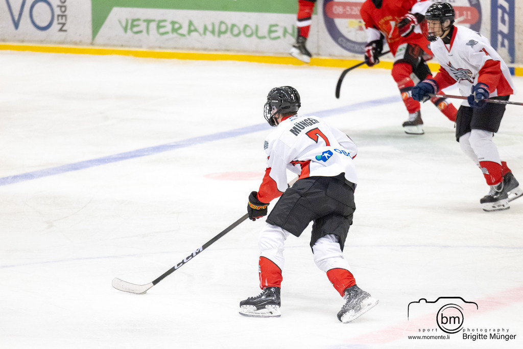 Tyresö Hanviken Hockey vs IFK Täby HC_570A0780 | Preseason U18 Regional Herr Östra - Realisiert mit Pictrs.com