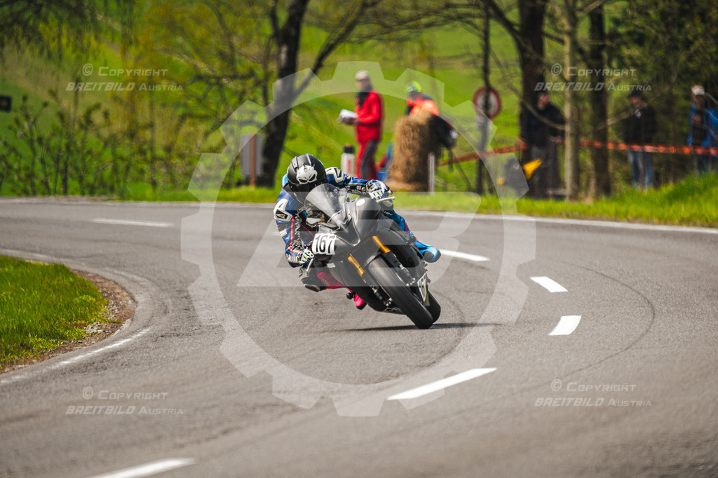 0397 - Bergrennen Landshaag2026 | BREITBILD Austria Webshop

Finde Fotos von: Breitbild, Breitbild Austria, Landshaag, Europeanbikers, KTM, BMW, Bergrennen, Bikeporn, Carporn, Bikes, Cars, Fotografie, Oberösterreich, Österreich, Berufsfotograf, Motorradteile Ganster, Julbach, Pannoniari - Realisiert mit Pictrs.com