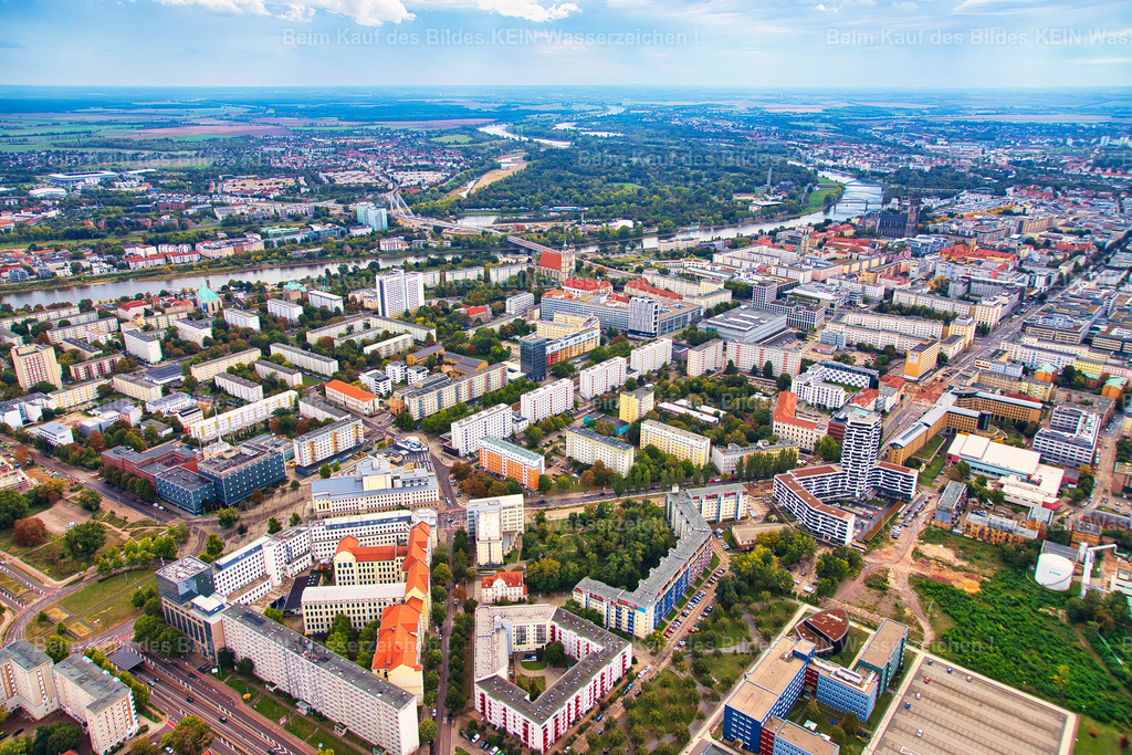 Magdeburg_City_SWM_Luisenturm_MWG_Forum_Uniplatz_9769 | Magdeburg Krökentor - Realizado com Pictrs.com
