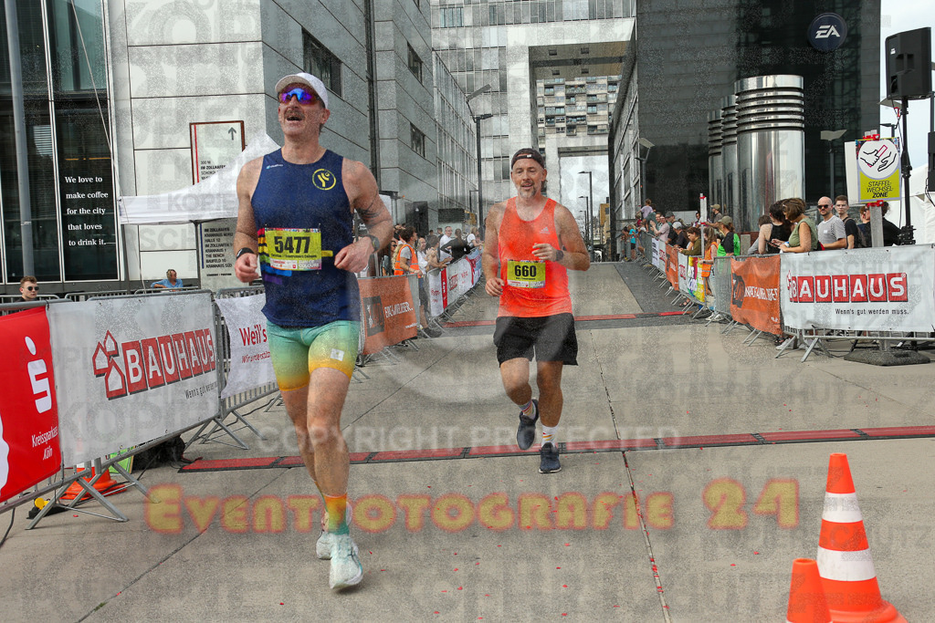 250920_1521_EX1_8982 | Sportfotografie im Rhein-Sieg Kreis, Köln, Bonn, NRW, Rheinland Pfalz, Hessen, etc. Unser Tätigkeitsfeld umfasst den Laufsport vom Volkslauf über den Marathon, Duathlon, Triathon bis zum Ultralauf wie Kölnpfad Ultra oder Schindertrail.