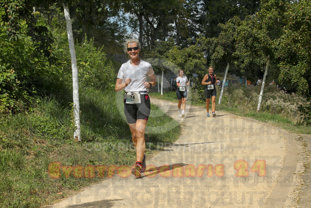 250824_1252_EX1_0781 | Sportfotografie im Rhein-Sieg Kreis, Köln, Bonn, NRW, Rheinland Pfalz, Hessen, etc. Unser Tätigkeitsfeld umfasst den Laufsport vom Volkslauf über den Marathon, Duathlon, Triathon bis zum Ultralauf wie Kölnpfad Ultra oder Schindertrail.