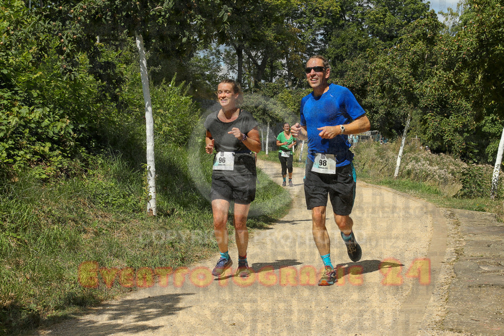 250824_1245_EX1_0386 | Sportfotografie im Rhein-Sieg Kreis, Köln, Bonn, NRW, Rheinland Pfalz, Hessen, etc. Unser Tätigkeitsfeld umfasst den Laufsport vom Volkslauf über den Marathon, Duathlon, Triathon bis zum Ultralauf wie Kölnpfad Ultra oder Schindertrail.