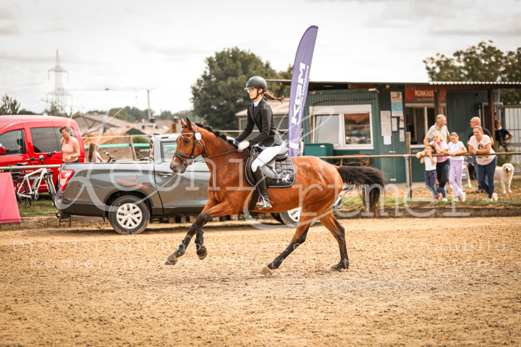 06.SoSpWB00039 | Leoni Ertmer Photography - Realisiert mit Pictrs.com