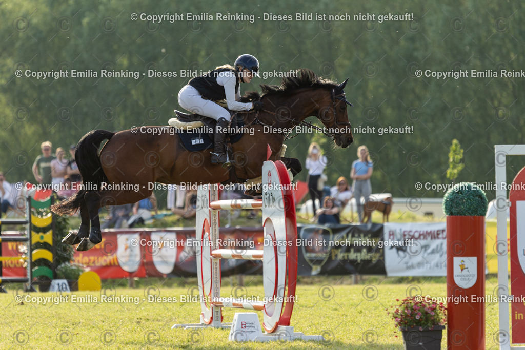 CL5A1133 | Emilia Reinking Fotografie - Realisiert mit Pictrs.com