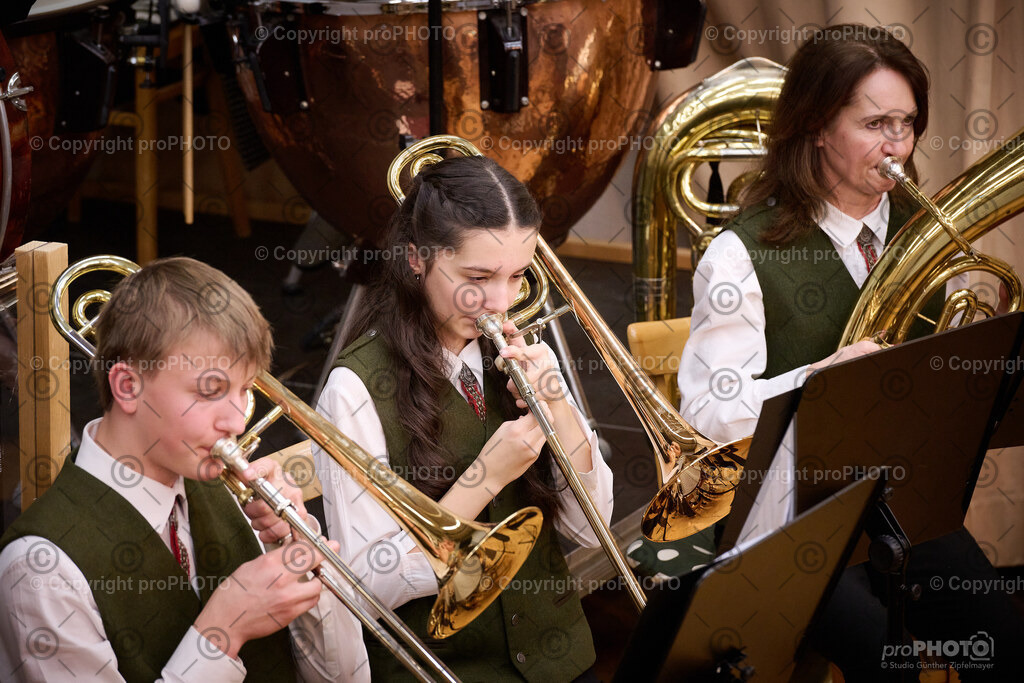 079_202601_MVS-Neujahrskonzert_NZ9_6417 | proPHOTO - Realisiert mit Pictrs.com