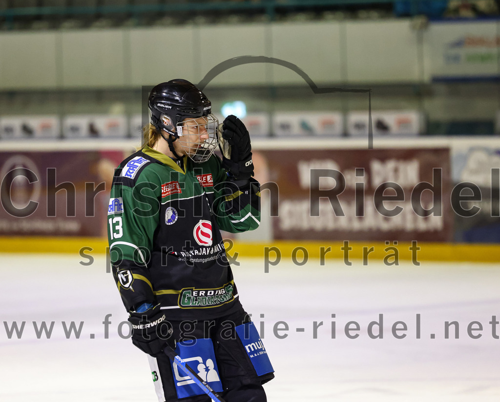 2022-12-23_085_TSV_Erding_gegen_EA_Schongau | Erding, Deutschland, 23.12.2022:
Eishockey, Bayernliga 2022 / 2023, 22. Spieltag, TSV Erding gegen EA Schongau, Endergebnis: 

Foto: Christian Riedel / fotografie-riedel.net