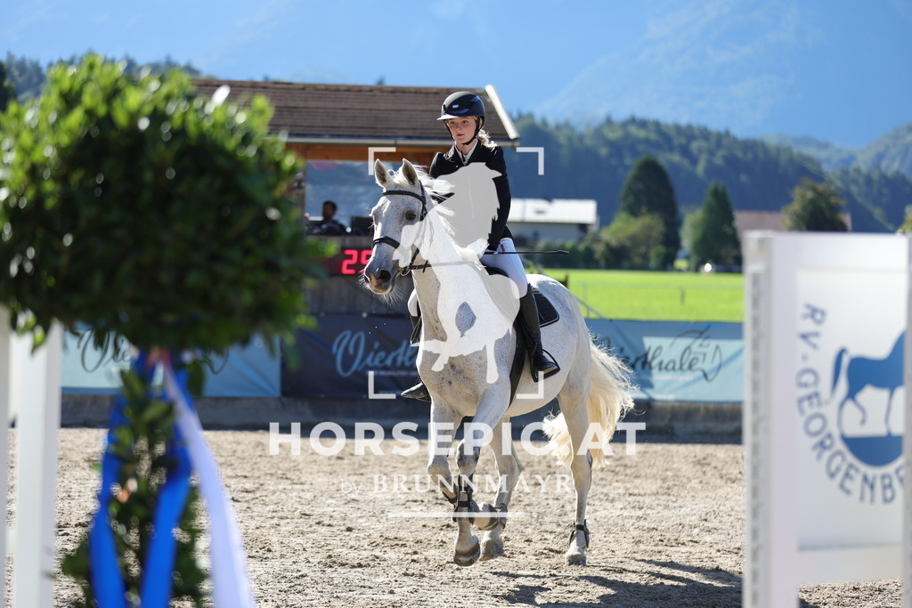 0P6A4925 | Willkommen bei Brunnmayr - Design & Fotografie – Ihrem Spezialisten für Reitturniere und Pferdeveranstaltungen in Oberösterreich, Salzburg und Bayern! Seit über 17 Jahren sind wir leidenschaftlich dabei.