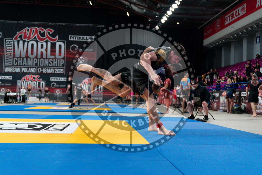 20250517PBB4261 | Athletes compete during the first day of the ADCC Amateur World Championship on May 15, 2025 in Warsaw, Poland. © Chiara Dazi / photoblackbelt