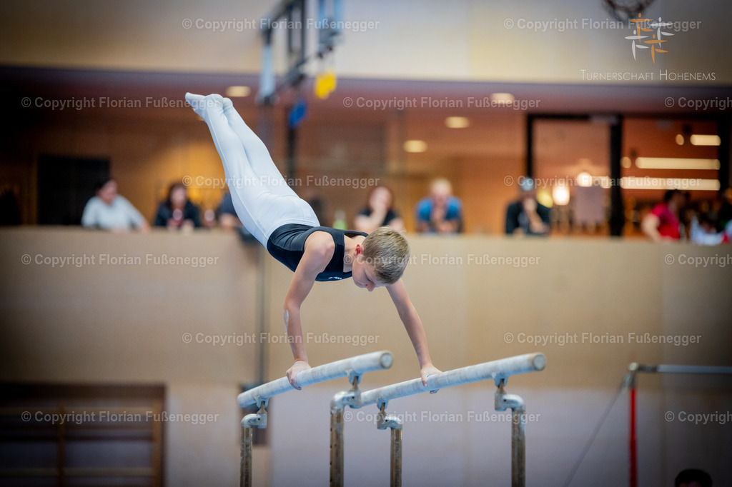 Promo-51 | "Fussifoto.com – Ihr Ansprechpartner für hochwertige Fotografie! Entdecken Sie kreative Bilder und professionelle Dienstleistungen. Kontaktieren Sie uns für Ihre Projekte!"