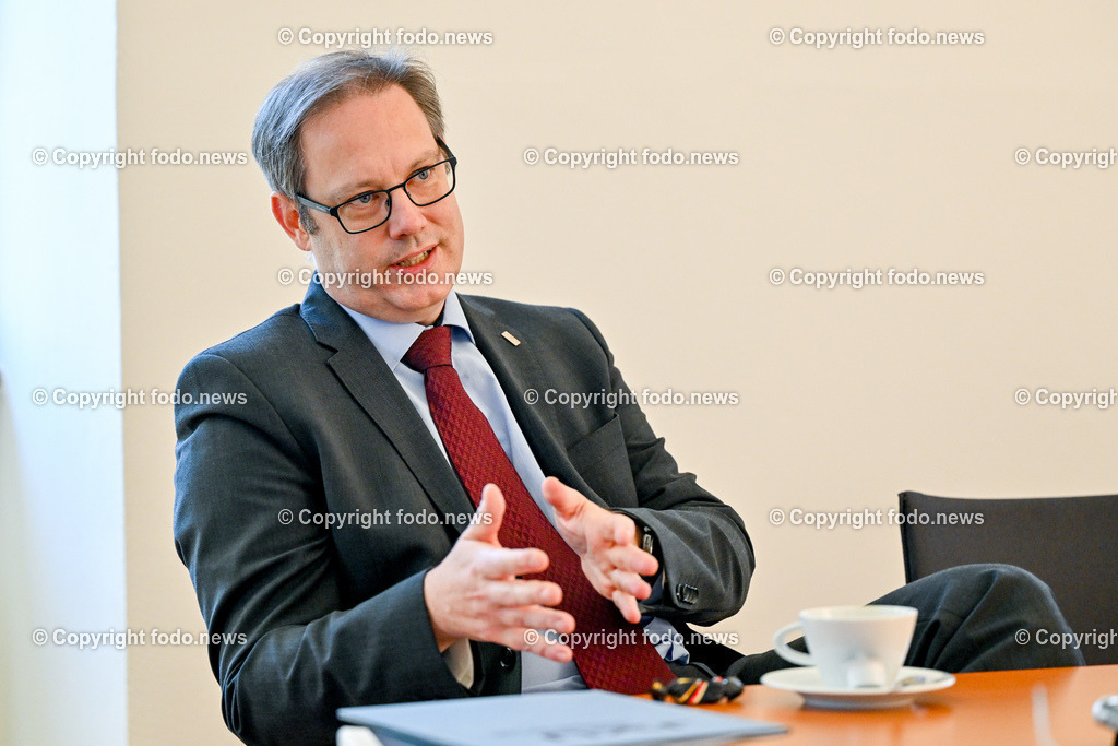 Stefan Koch (Rektor Johannes Kepler Universitaet Linz_ JKU)_ 27.09.2023-7 | 27.09.2023, Johannes Kepler Universitaet Linz, AUT, Stefan Koch, im Bild Stefan Koch (Rektor Johannes Kepler Universitaet Linz, JKU)