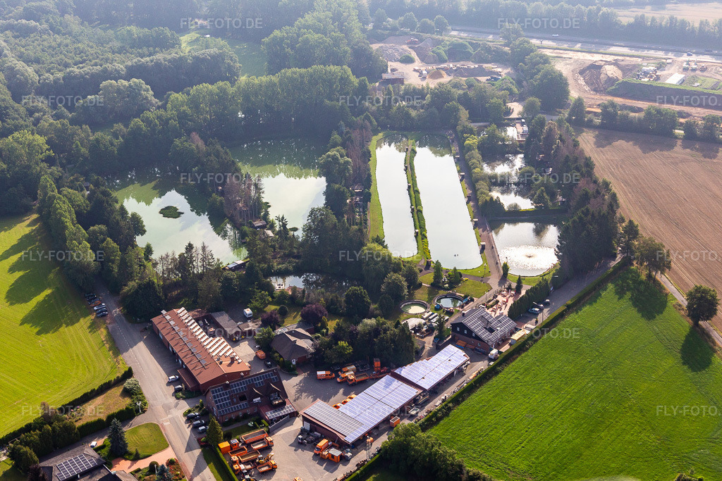 Luftbild: Angelparadies Hochmoor im Ortsteil Tungerloh-Pröbsting in Gescher im Bundesland Nordrhein-Westfalen in Deutschland. – Foto: IMG_008283.jpg vom 18.07.2020 durch Werner Riehm/FLY-FOTO.de – Auflösung des Originals: 4975 x 3317 px – Angelparadies Hochmoor - Angeln & Schlemmen im Münsterland