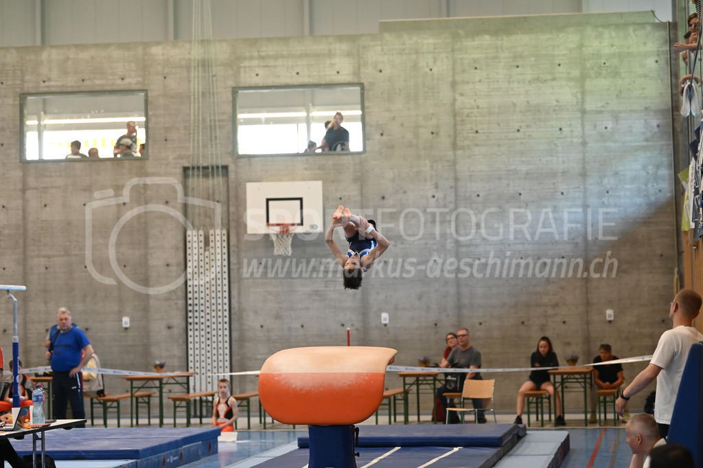 104. Zürcher Kunstturnertage Neftenbach - 14. May 2022 | 104. Zürcher Kunstturnertage Neftenbach
Turnhalle Ebni, Neftenbach
Programm 3/4 (P3/P4)
Bild: Sportfotografie Markus Aeschimann | www.markus-aeschimann.ch - Realisiert mit Pictrs.com