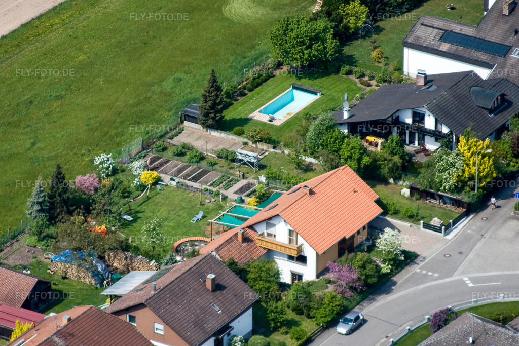 Luftbild: Römerring in Berg im Bundesland Rheinland-Pfalz in Deutschland. – Foto: IMG_18177.jpg vom 03.05.2009 durch Werner Riehm/FLY-FOTO.de – Auflösung des Originals: 3501 x 2334 px