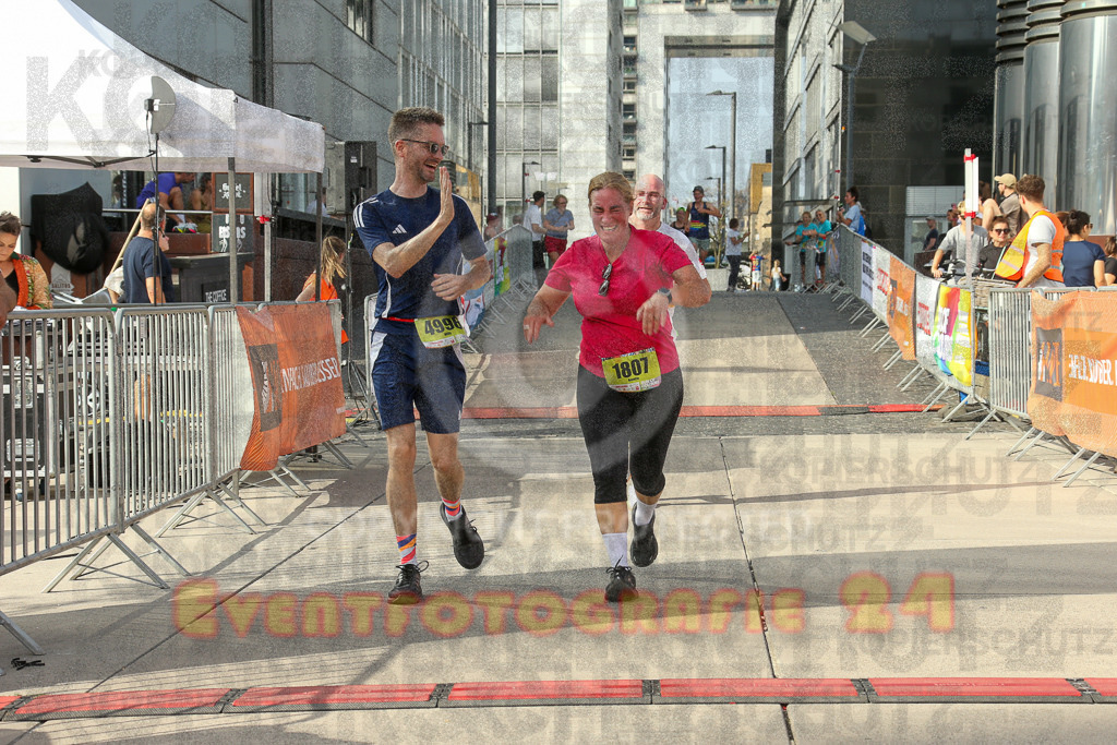 250920_1547_EX1_0668 | Sportfotografie im Rhein-Sieg Kreis, Köln, Bonn, NRW, Rheinland Pfalz, Hessen, etc. Unser Tätigkeitsfeld umfasst den Laufsport vom Volkslauf über den Marathon, Duathlon, Triathon bis zum Ultralauf wie Kölnpfad Ultra oder Schindertrail.