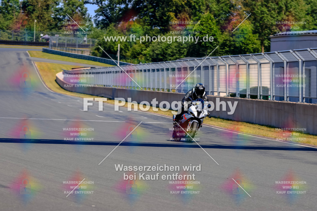 _TCM5950 | Hier findet Ihr Bilder von Touristenfahrten auf der Nürburgring Nordschleife oder von anderen Veranstaltungen die ich besucht habe. Viel Spass beim Durch Schauen 