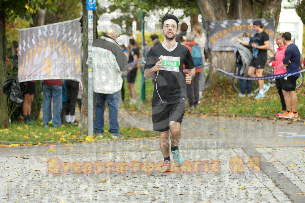 241020_1104_EX1_0909 | Sportfotografie im Rhein-Sieg Kreis, Köln, Bonn, NRW, Rheinland Pfalz, Hessen, etc. Unser Tätigkeitsfeld umfasst den Laufsport vom Volkslauf über den Marathon, Duathlon, Triathon bis zum Ultralauf wie Kölnpfad Ultra oder Schindertrail.