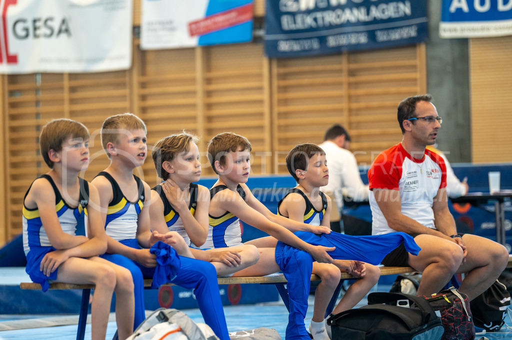 104. Zürcher Kunstturnertage Neftenbach - 15. May 2022 | 104. Zürcher Kunstturnertage Neftenbach
Turnhalle Ebni, Neftenbach
Programm 1 (P1)
Bild: Sportfotografie Markus Aeschimann | www.markus-aeschimann.ch - Realisiert mit Pictrs.com