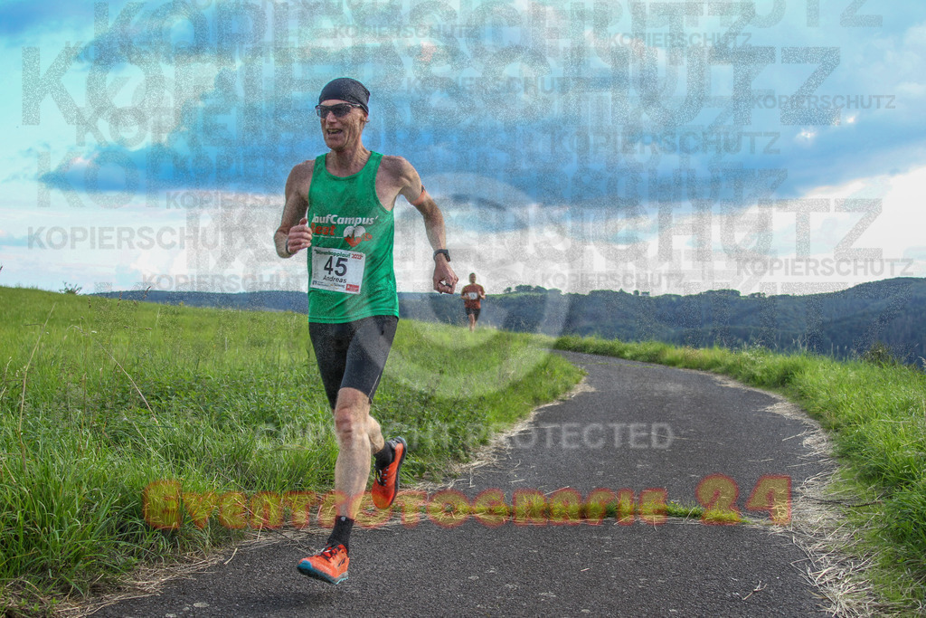 230804_1855_EV4_3864 | Sportfotografie im Rhein-Sieg Kreis, Köln, Bonn, NRW, Rheinland Pfalz, Hessen, etc. Unser Tätigkeitsfeld umfasst den Laufsport vom Volkslauf über den Marathon, Duathlon, Triathon bis zum Ultralauf wie Kölnpfad Ultra oder Schindertrail.