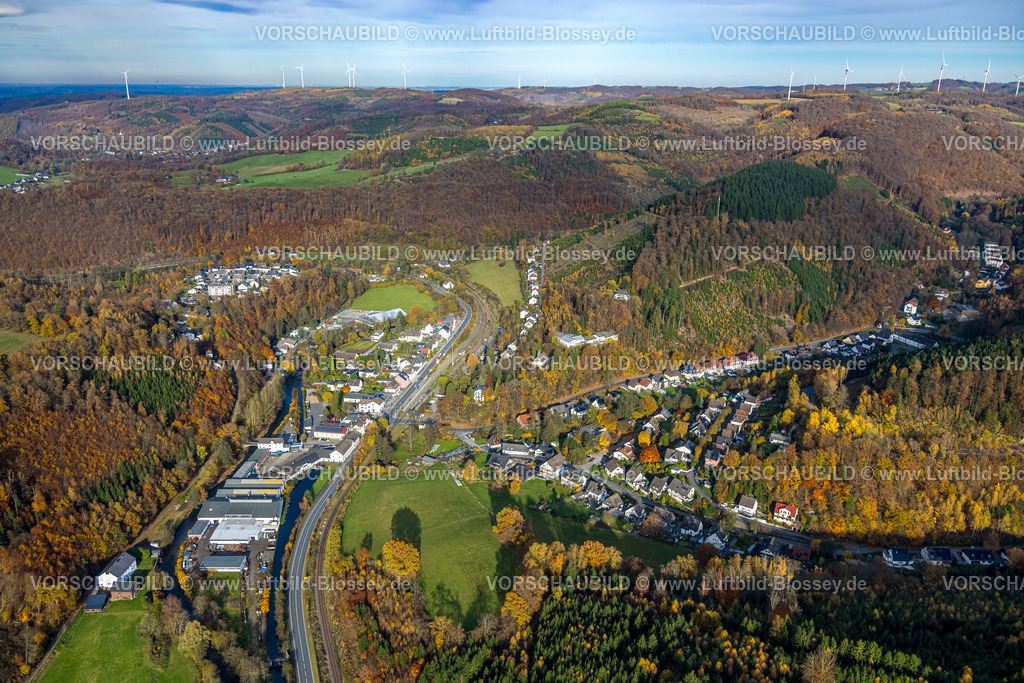Hagen251102314 | Luftbild, Hügellandschaft mit herbstlichem Wald, Bundesstraße B54 und Bahnhof Rummenohl, Fernsicht, Dahl, Hagen, Ruhrgebiet, Nordrhein-Westfalen, Deutschland
