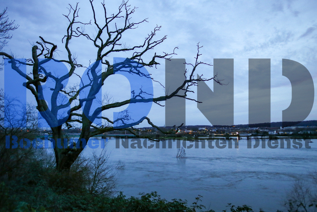 Hochwasser in Bochum und Hattingen {date} -  | {headline}



(Foto: Sebastian Sendlak / BOND)

 - Realisiert mit Pictrs.com