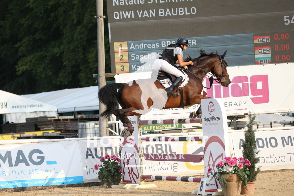 DL2Q5615 | Willkommen bei Brunnmayr - Design & Fotografie – Ihrem Spezialisten für Reitturniere und Pferdeveranstaltungen in Oberösterreich, Salzburg und Bayern! Seit über 17 Jahren sind wir leidenschaftlich dabei.