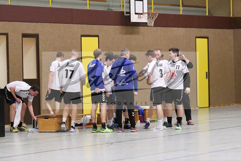 20200125_TEURWD_0035 | Handball, Herren:   beim Spiel der Landesklasse Süd zwischen SG Teuto Handball vs. RW Damme am 25.01.2020 in der Sporthalle-Gellenbeck in Hagen a.T.W., Deutschland.(Foto von Nico Paetzel) - Realisiert mit Pictrs.com