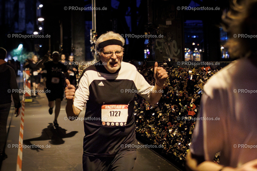 21. Nachtlauf des ASV Köln; Köln, 08.05.24 | Impressionen vom 21. Nachtlauf des ASV Köln am 08.05.24 in der Altstadt von Köln (Deutschland). Foto: BEAUTIFUL SPORTS/Bernd Hoffmann