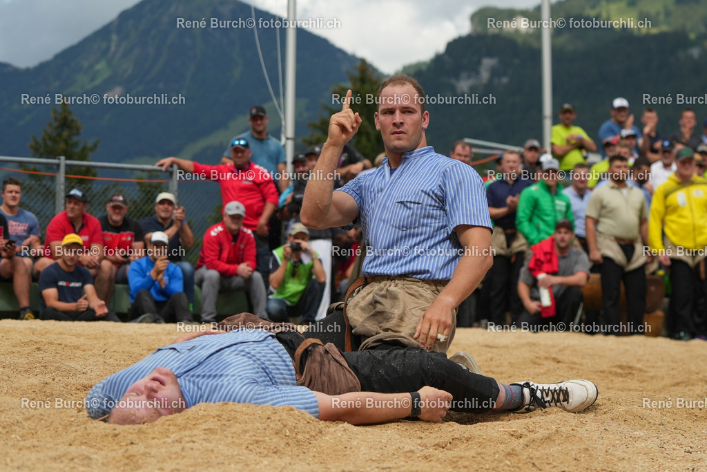 RB_03177 | René Burch leidenschaftlicher Fotograf aus Kerns in Obwalden.  Hier finden sie Sport, Landschaft und Natur Fotografie.
 - Realisiert mit Pictrs.com