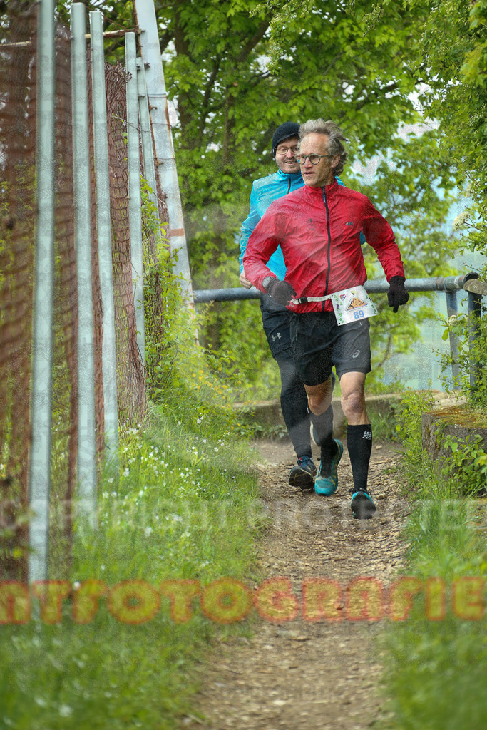 220430_1000_EX1_5643 | Sportfotografie im Rhein-Sieg Kreis, Köln, Bonn, NRW, Rheinland Pfalz, Hessen, etc. Unser Tätigkeitsfeld umfasst den Laufsport vom Volkslauf über den Marathon, Duathlon, Triathon bis zum Ultralauf wie Kölnpfad Ultra oder Schindertrail.