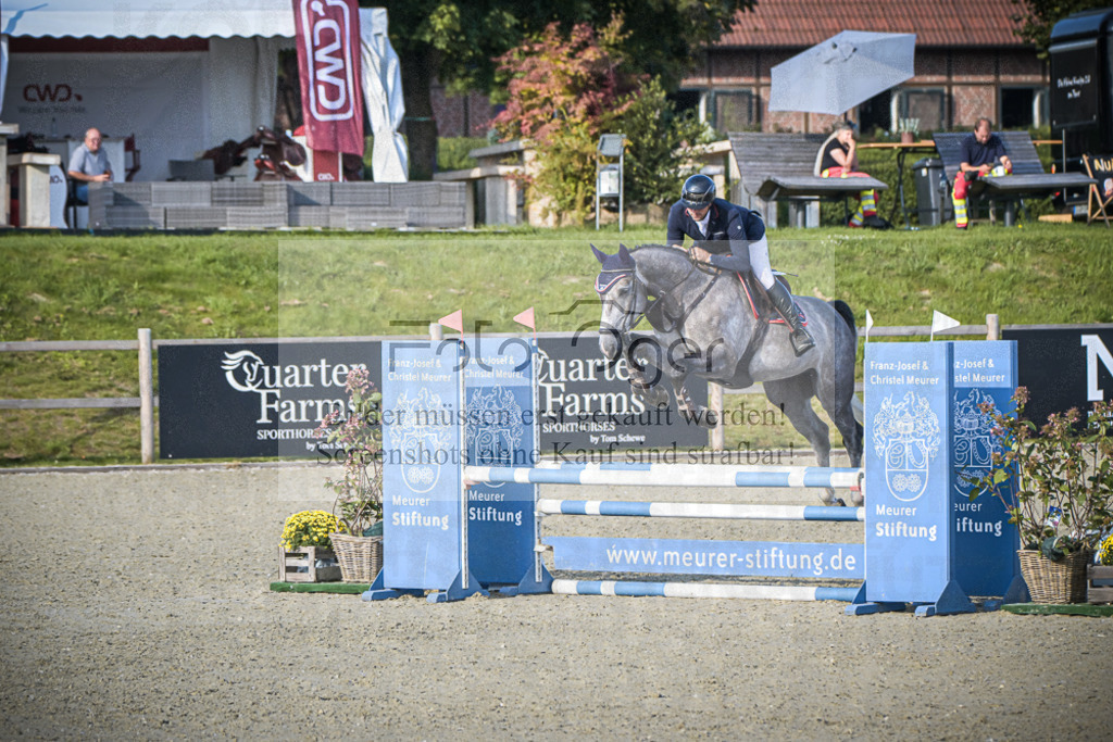DOS_8571 | Entdecke hochwertige Reitturnierfotos von Foto Oger. Professionell, emotional und authentisch – jetzt Lieblingsmomente im Shop bestellen.Deutschlandweite Turnierfotografie. - Realisiert mit Pictrs.com