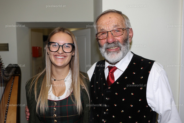 Herbstkonzert des MGV Tschwarzen mit Ehrung von Günther Tschernitz | Bildershop von pixelworld.at - Realisiert mit Pictrs.com