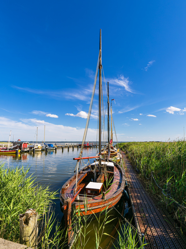Segelschiffe im Hafen von Wieck auf dem Fischland-Darß | Segelschiffe im Hafen von Wieck auf dem Fischland-Darß.