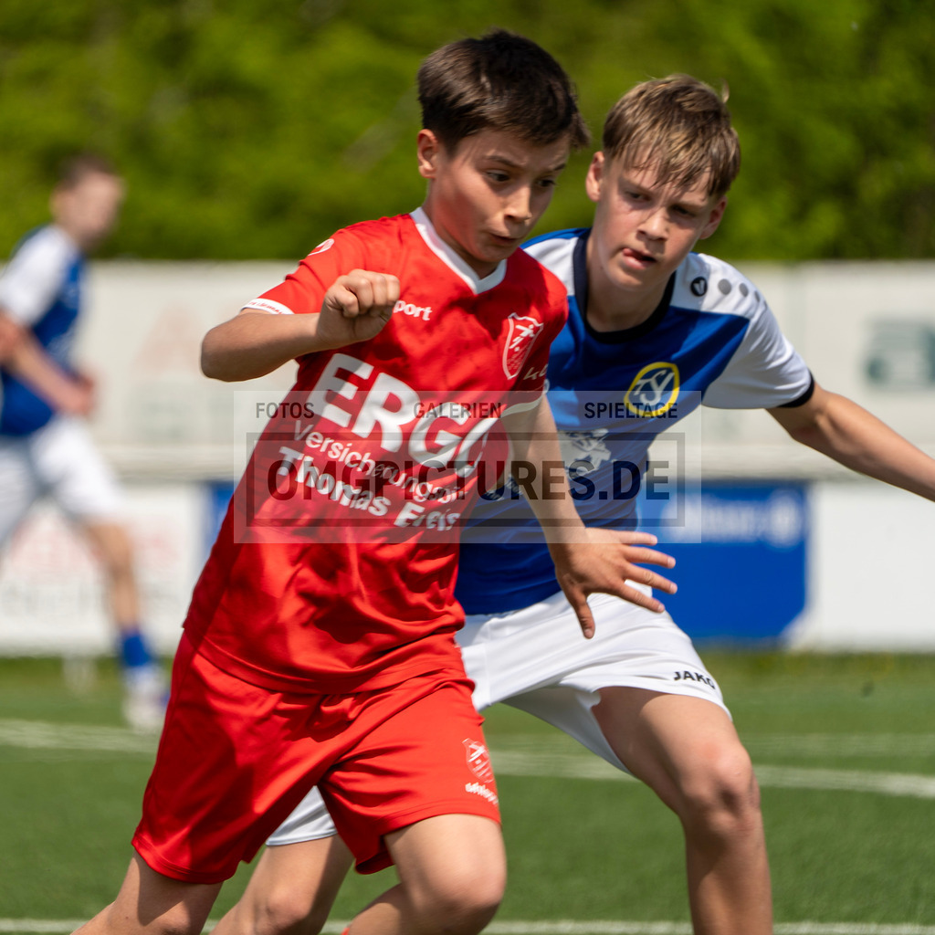 _OMG2834 | www.omgpictures.de, Sportfotograf, Verein, Fotograf, Baden Württemberg, Stuttgart, Heilbronn, omgpictures, Spieltag,  - Realisiert mit Pictrs.com
