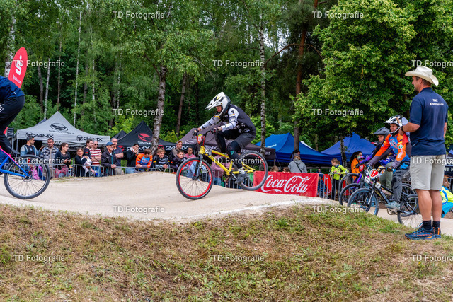 BayBMX2026-05244 | Fotogalerie von Thomas Dettweiler mit Eventbildern und lizenzfreien Fotos. Perfekt als Wandbild, für Büro, Website oder private Nutzung. - Realisiert mit Pictrs.com