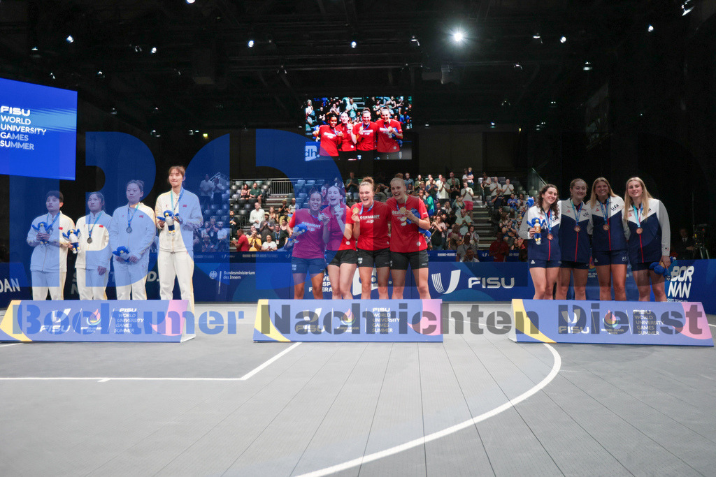 SES_RRG3x320250720-298 | bond - Realisiert mit Pictrs.com