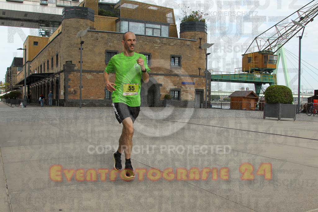 250920_1319_EV4_5232 | Sportfotografie im Rhein-Sieg Kreis, Köln, Bonn, NRW, Rheinland Pfalz, Hessen, etc. Unser Tätigkeitsfeld umfasst den Laufsport vom Volkslauf über den Marathon, Duathlon, Triathon bis zum Ultralauf wie Kölnpfad Ultra oder Schindertrail.