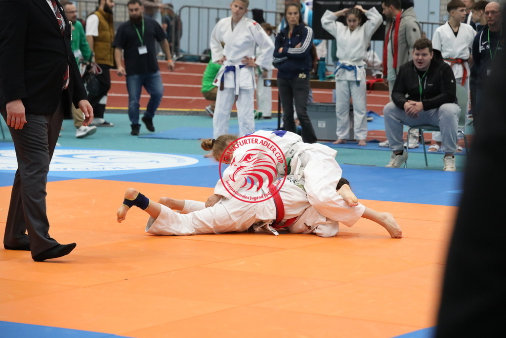 1J7A2680 | Fotos vom Adler Cup - Pictures from Adler Cup

Hier findet Ihr alle Eindrücke und großen Momente der Adler Cup Wochenenden. Here you will find all impressions and great moments of the Adler Cup weekends. - Realisiert mit Pictrs.com