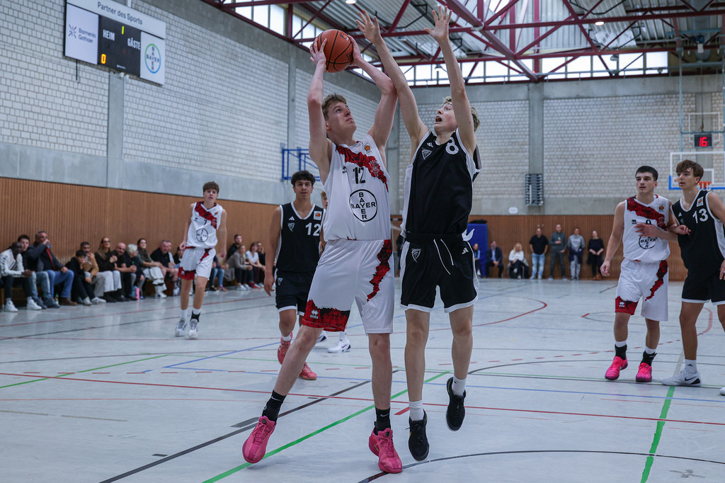 JBBL BAYER GIANTS vs Team BonnKöln RAG-17 | Fotos von Basketballspielen aus dem Raum NRW fotografiert von Gero Mueller-Laschet und Daniel Schaefer - Realisiert mit Pictrs.com